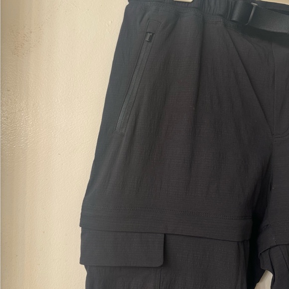 Athleta Trekkie Convertible Hike Pant black zip off to capri and shorts - Picture 2 of 5